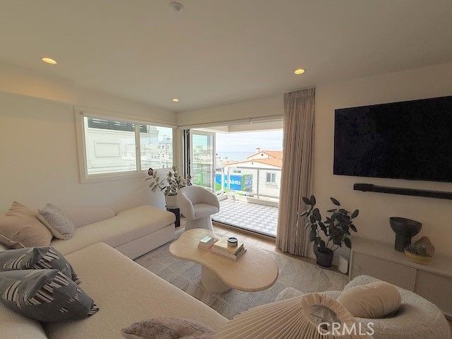 3302 Manhattan, Manhattan Beach, CA 90266