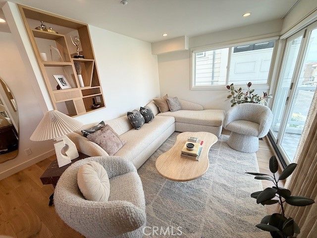 3302 Manhattan, Manhattan Beach, CA 90266