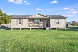 1014 Stanley Robert Road, Breaux Bridge, LA 70517