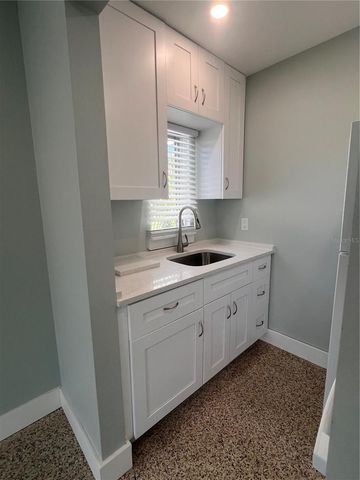 40 82ND AVENUE S Unit `1, Treasure Island, FL 33706