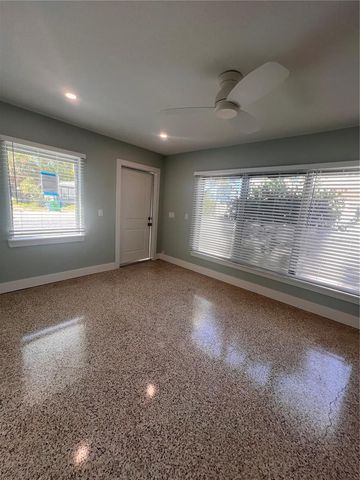 40 82ND AVENUE S Unit `1, Treasure Island, FL 33706