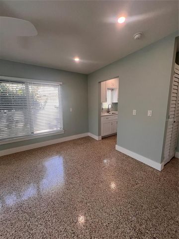 40 82ND AVENUE S Unit `1, Treasure Island, FL 33706