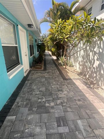 40 82ND AVENUE S Unit `1, Treasure Island, FL 33706