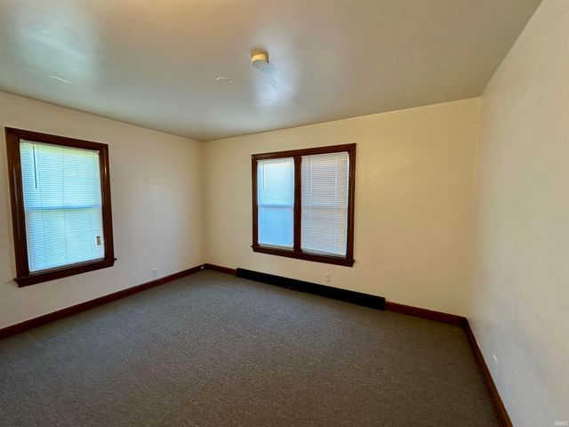 923 Jackson Street, Jasper, IN 47546