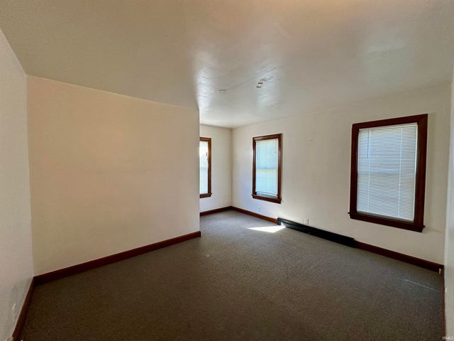 923 Jackson Street, Jasper, IN 47546