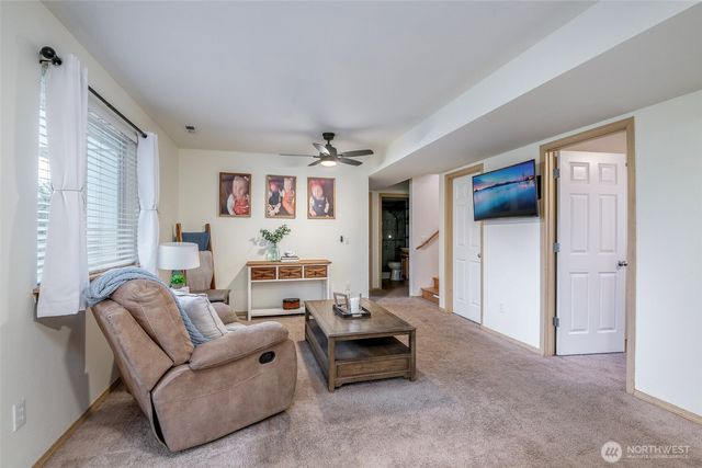 16669 Rainier View Drive SE, Yelm, WA 98597