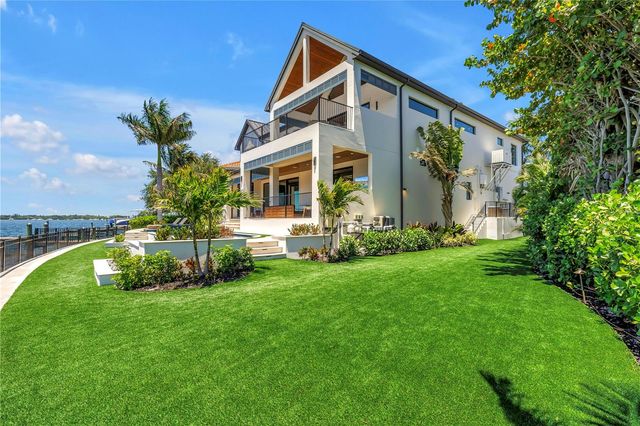386 26TH AVENUE SE, St Petersburg, FL 33705