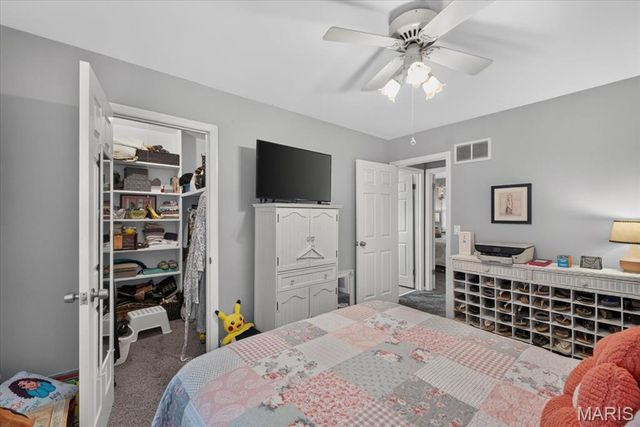 7903 Royal Arms Court, Crestwood, MO 63123