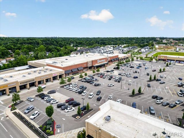 7903 Royal Arms Court, Crestwood, MO 63123