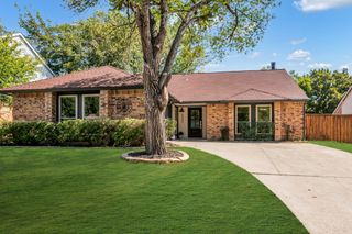 2602 Kayli Lane, Euless, TX 76039