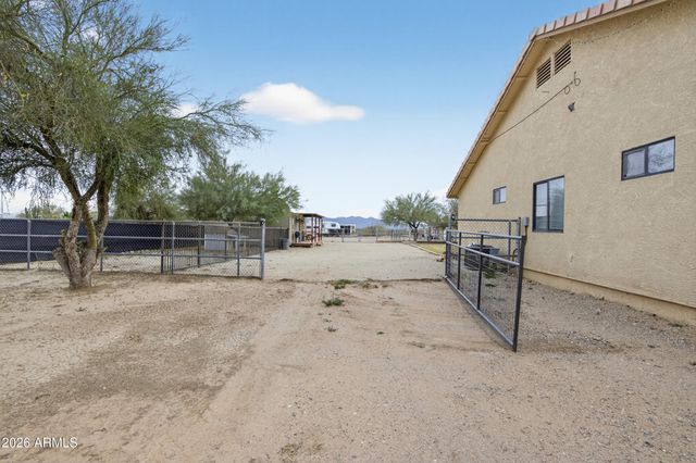 24137 W BLUE SKY Drive, Wittmann, AZ 85361