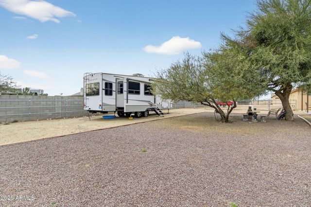 24137 W BLUE SKY Drive, Wittmann, AZ 85361