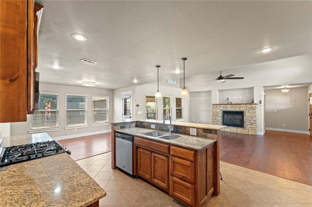 6300 SW Bear Road, Bentonville, AR 72713