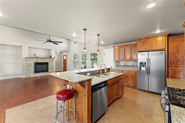 6300 SW Bear Road, Bentonville, AR 72713