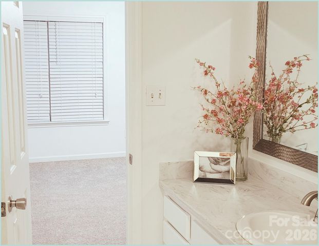 2149 Lennox Square Road, Charlotte, NC 28210