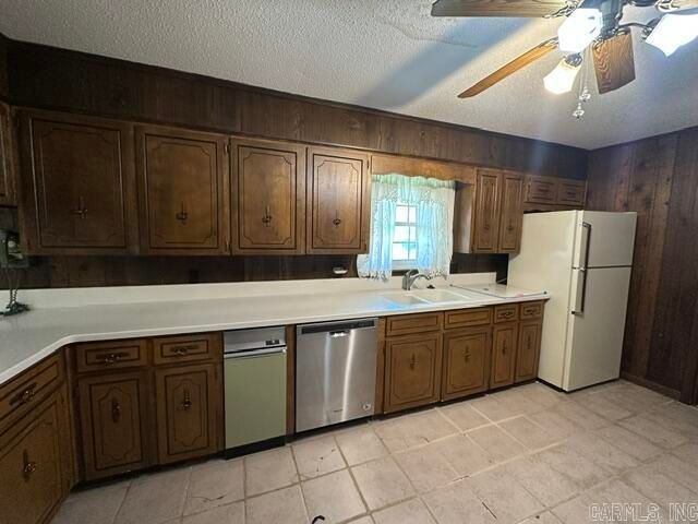 2664 W Hwy 236, Lonoke, AR 72086