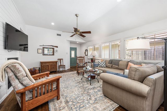7754 Park Falls Drive, Houston, TX 77095