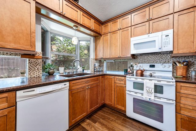7754 Park Falls Drive, Houston, TX 77095