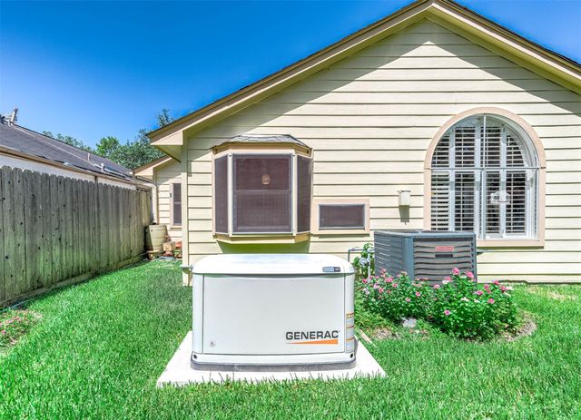 7754 Park Falls Drive, Houston, TX 77095