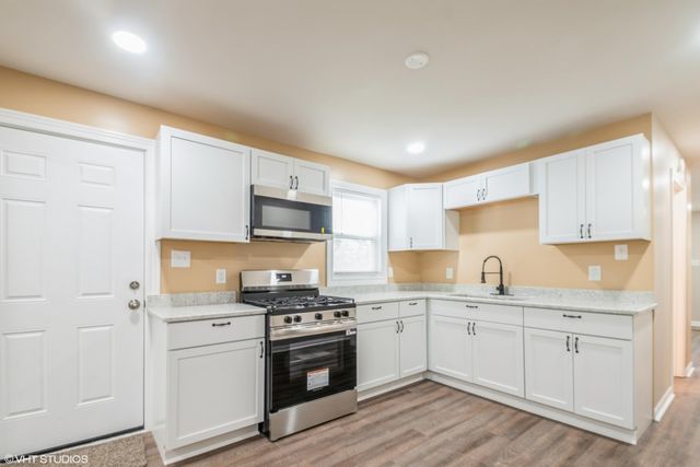 2252 Maryland Street, Gary, IN 46407