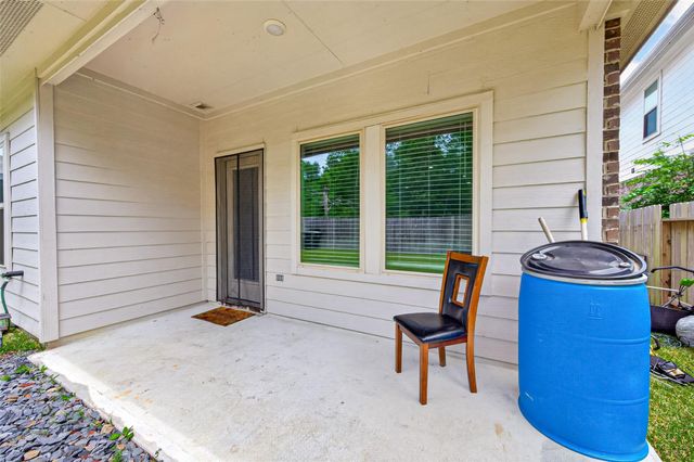 14914 Cypress Hollow Drive, New Caney, TX 77357