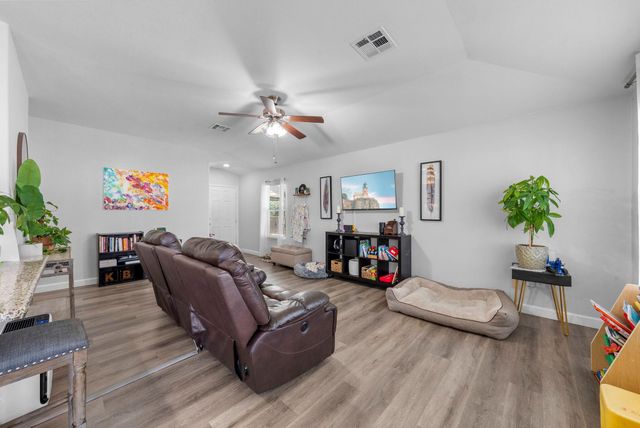 18329 Cumberland Gap ST, Pflugerville, TX 78660