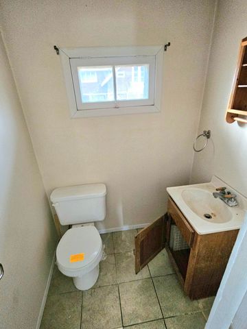 106 W State Street, Mendon, MI 49072