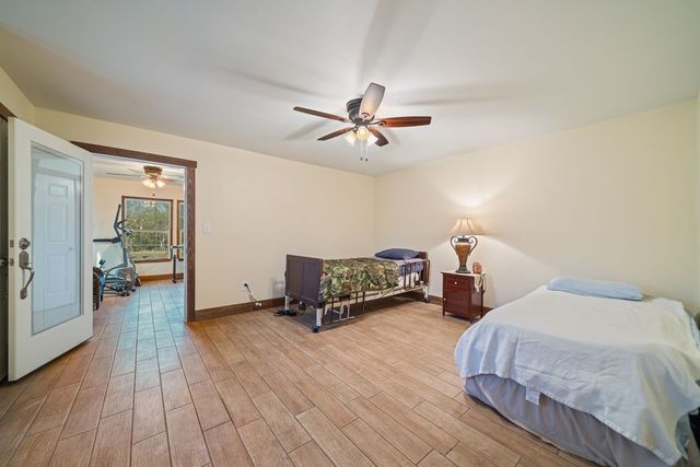 277 S County Road 307, Orange Grove, TX 78372