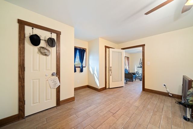 277 S County Road 307, Orange Grove, TX 78372