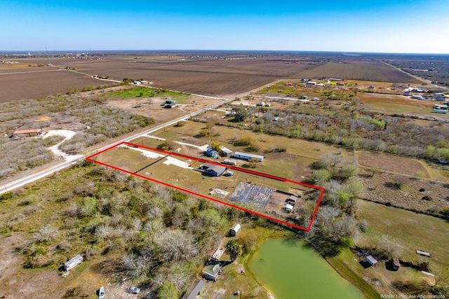 277 S County Road 307, Orange Grove, TX 78372