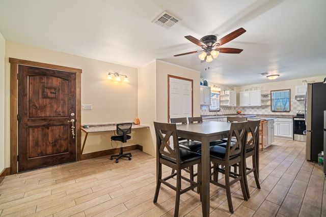 277 S County Road 307, Orange Grove, TX 78372