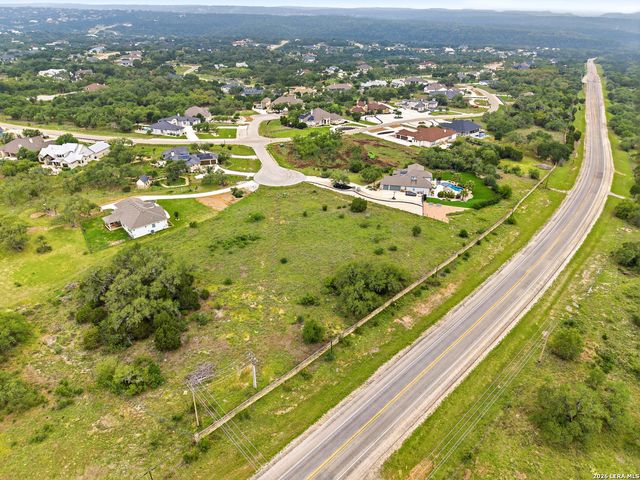 313 Pioneer Crest, New Braunfels, TX 78132