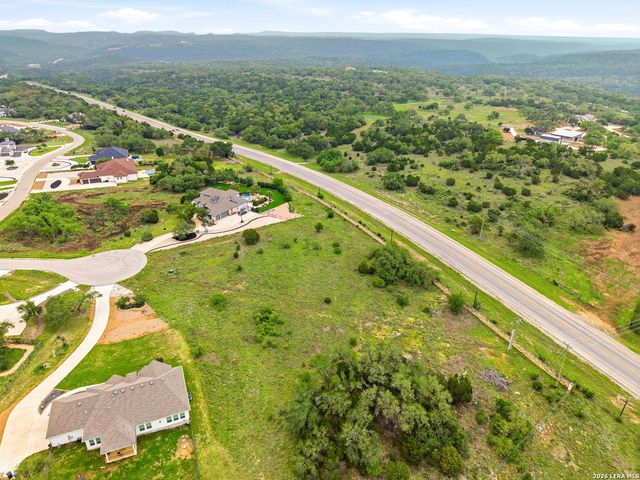 313 Pioneer Crest, New Braunfels, TX 78132