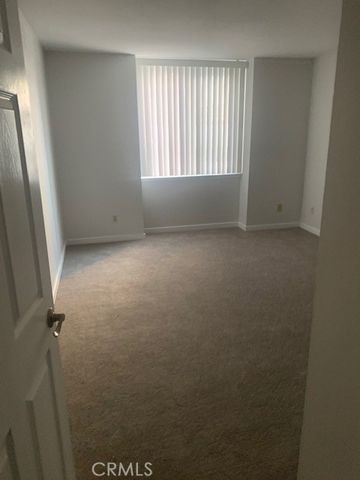 1247 Stoner 109, Los Angeles, CA 90025