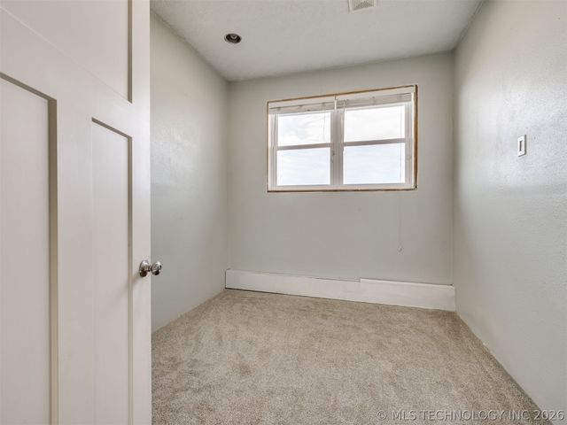 20855 S 4220 Road, Claremore, OK 74019