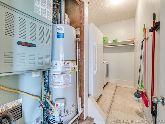 20855 S 4220 Road, Claremore, OK 74019