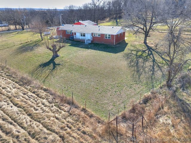 20855 S 4220 Road, Claremore, OK 74019