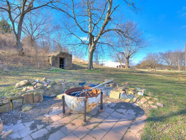 20855 S 4220 Road, Claremore, OK 74019