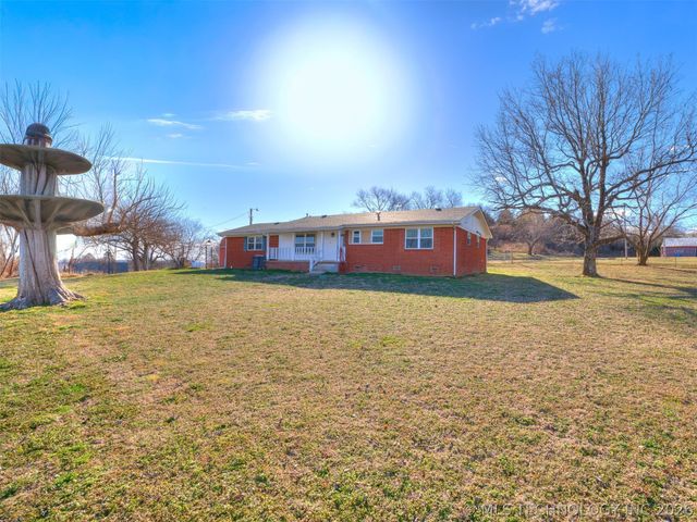 20855 S 4220 Road, Claremore, OK 74019