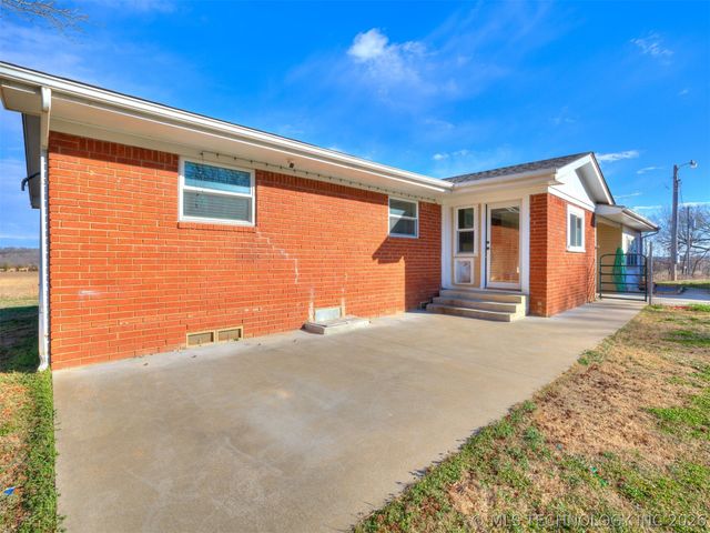 20855 S 4220 Road, Claremore, OK 74019