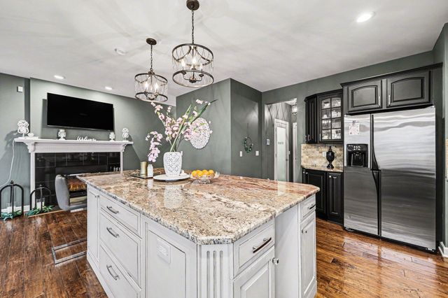 372 Overlook Drive, Oxford, MI 48371