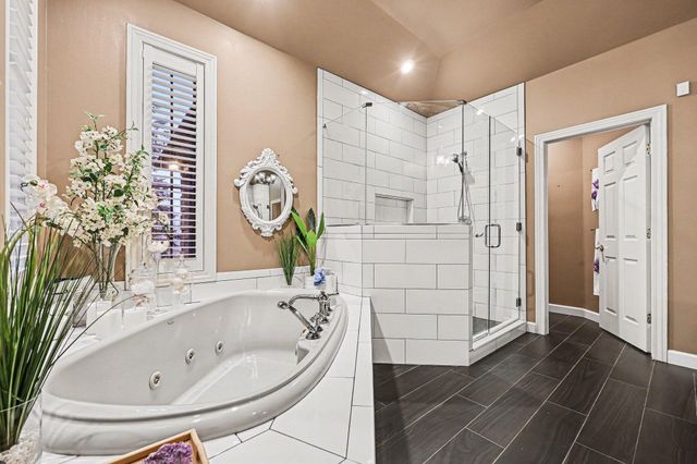 372 Overlook Drive, Oxford, MI 48371