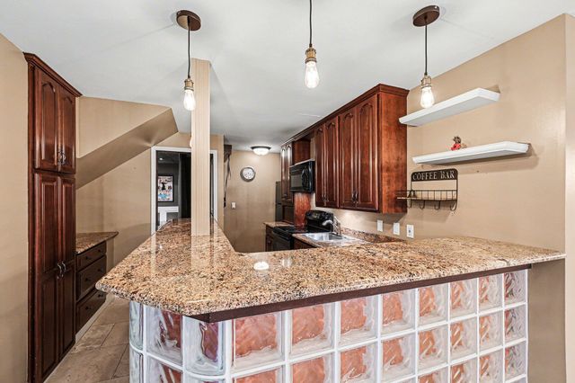 372 Overlook Drive, Oxford, MI 48371