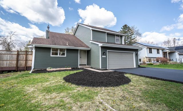15020 Rushmore Crescent, Burnsville, MN 55306