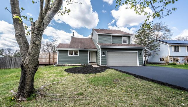 15020 Rushmore Crescent, Burnsville, MN 55306