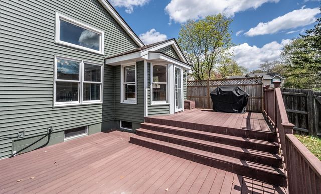 15020 Rushmore Crescent, Burnsville, MN 55306