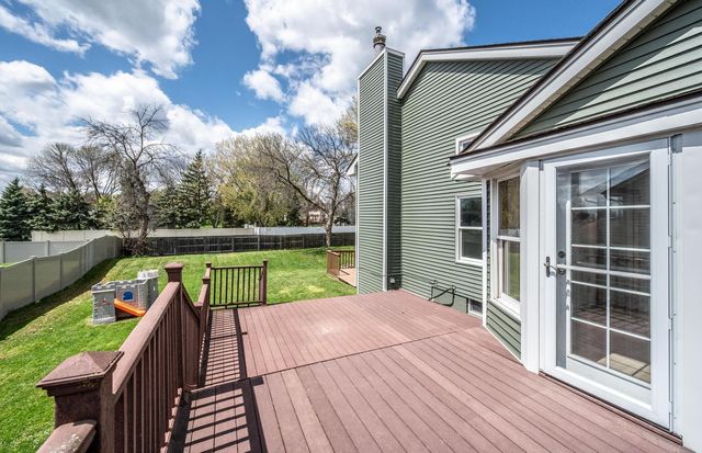 15020 Rushmore Crescent, Burnsville, MN 55306