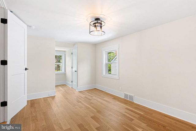419 MANSFIELD AVE, Haddonfield, NJ 08033