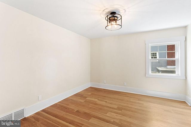 419 MANSFIELD AVE, Haddonfield, NJ 08033