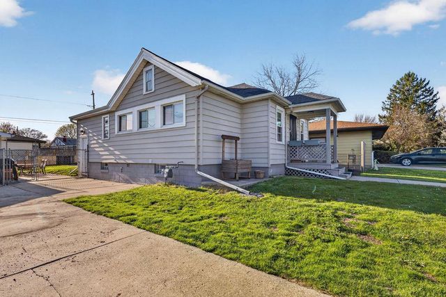 5973 S Elaine AVENUE, Cudahy, WI 53110
